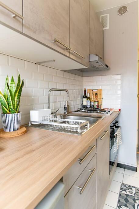 Studio With Balcony Paris Ngoại thất bức ảnh